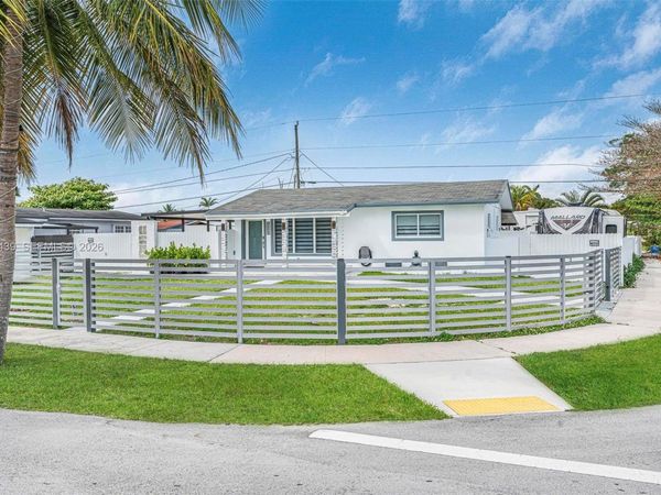 12001 SW 176th Ter, Miami, FL 33177