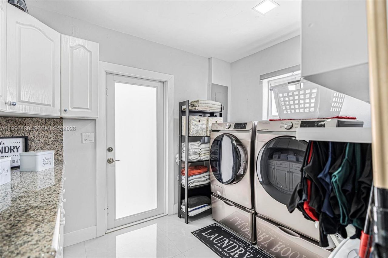 12001 SW 176th Ter, Miami, FL 33177 Photo