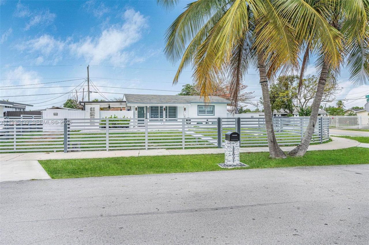 12001 SW 176th Ter, Miami, FL 33177 Photo