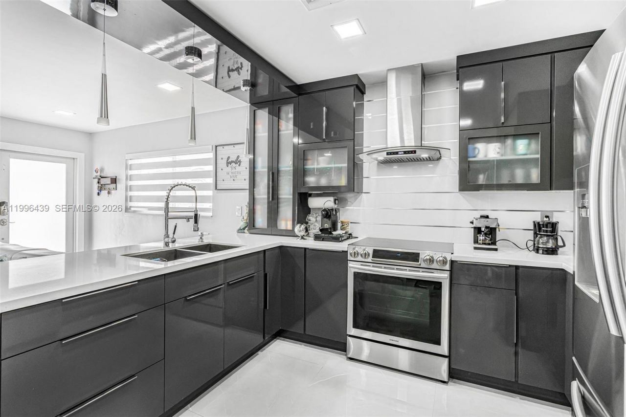 12001 SW 176th Ter, Miami, FL 33177 Photo