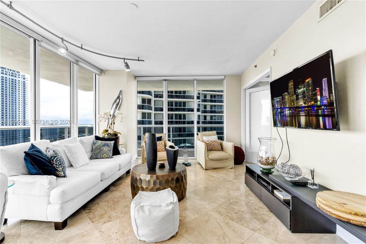 1830 S Ocean Dr, Unit 2608, Hallandale Beach, FL 33009 Photo