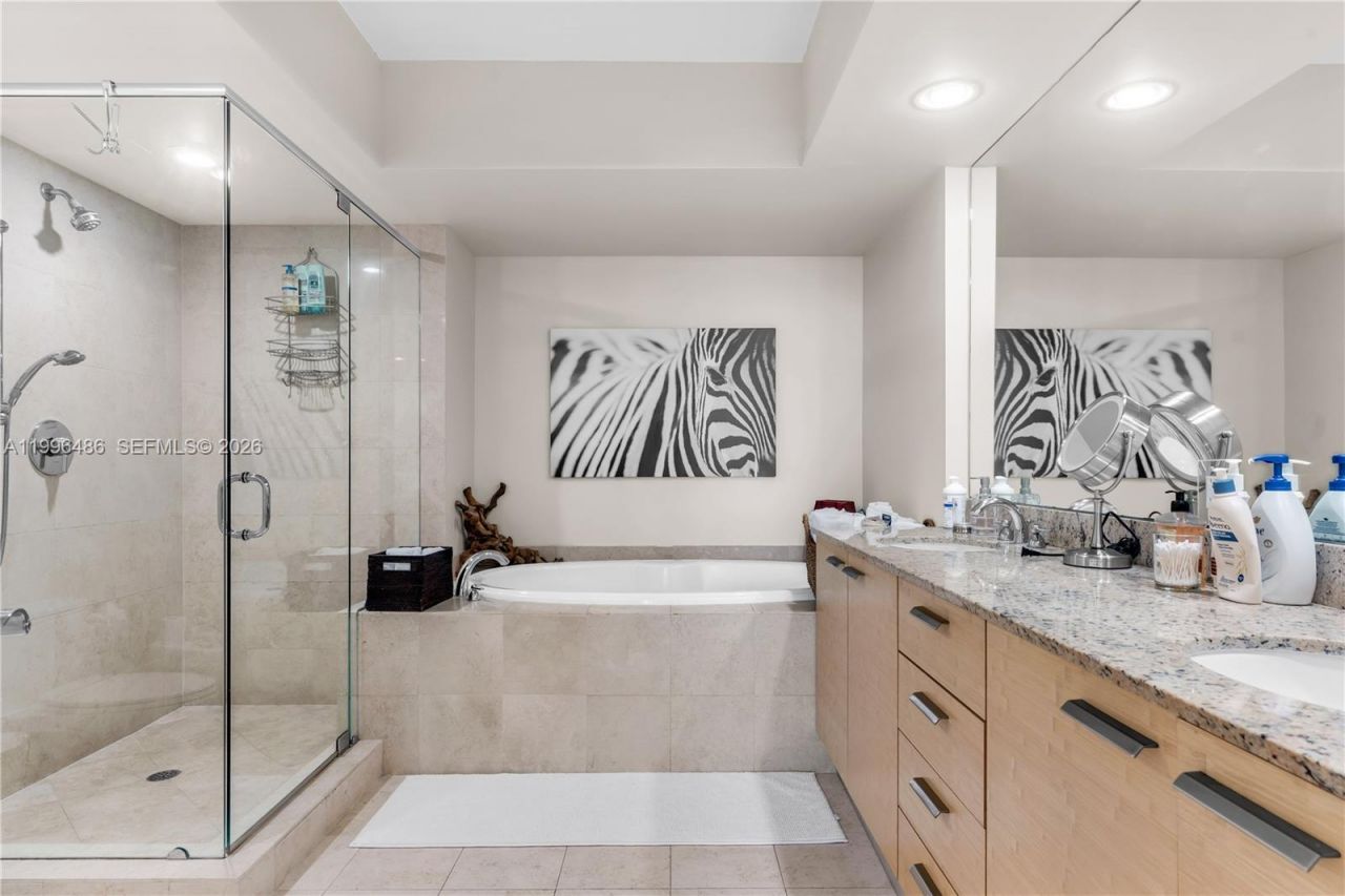 1830 S Ocean Dr, Unit 2608, Hallandale Beach, FL 33009 Photo