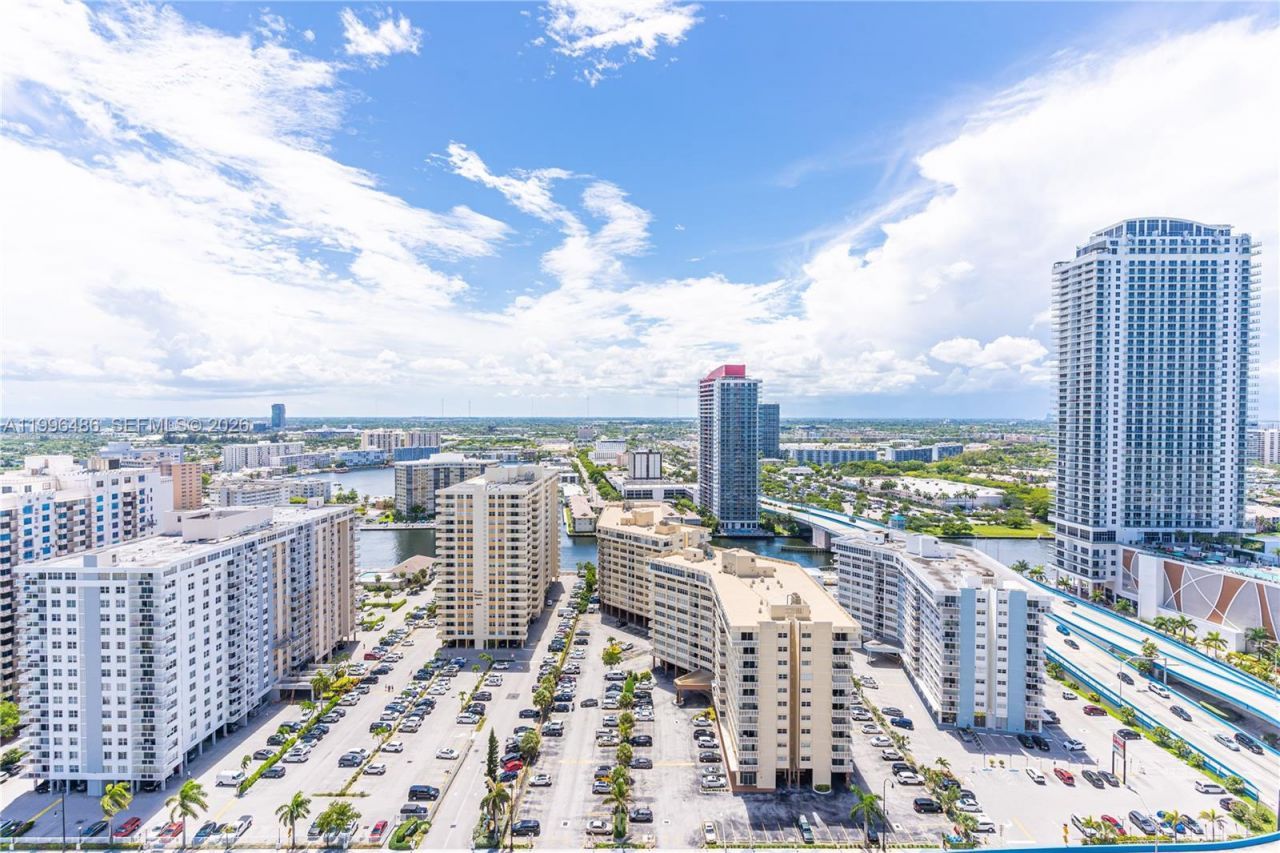 1830 S Ocean Dr, Unit 2608, Hallandale Beach, FL 33009 Photo