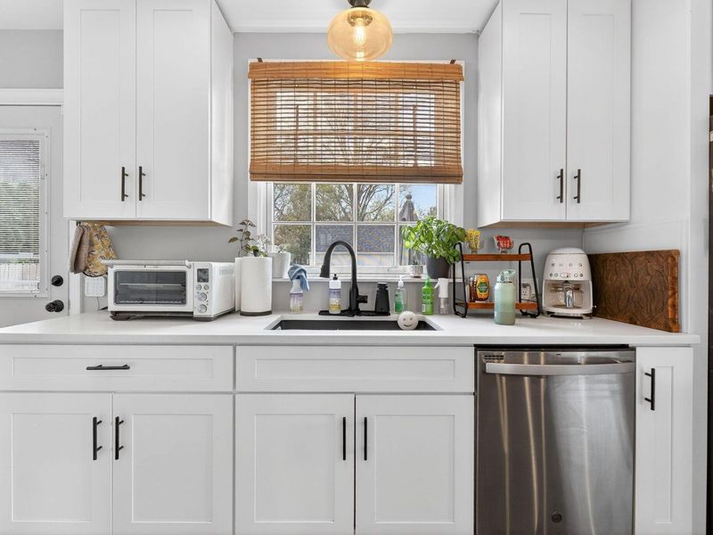 205 W Henderson Road, Columbus, OH 43214 Photo 16