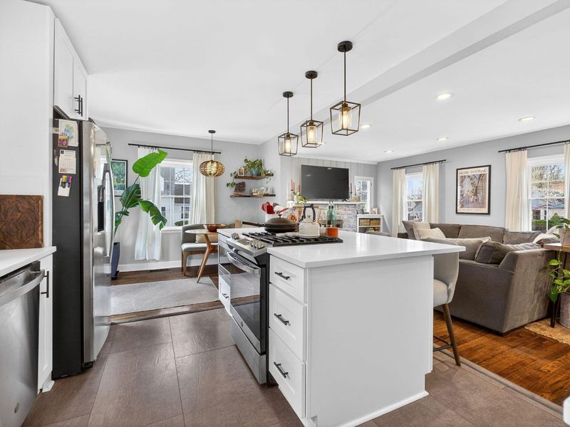 205 W Henderson Road, Columbus, OH 43214 Photo 17