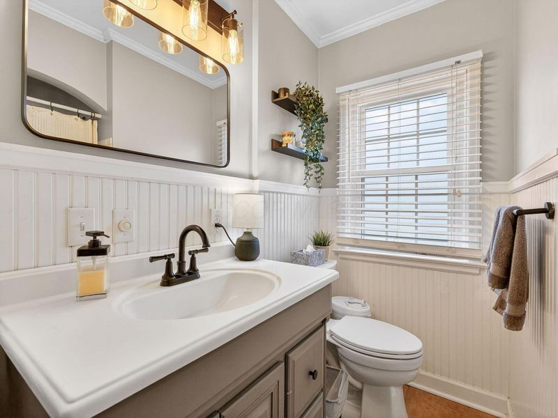 205 W Henderson Road, Columbus, OH 43214 Photo 32