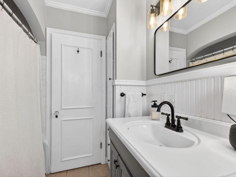 205 W Henderson Road, Columbus, OH 43214 Photo 33