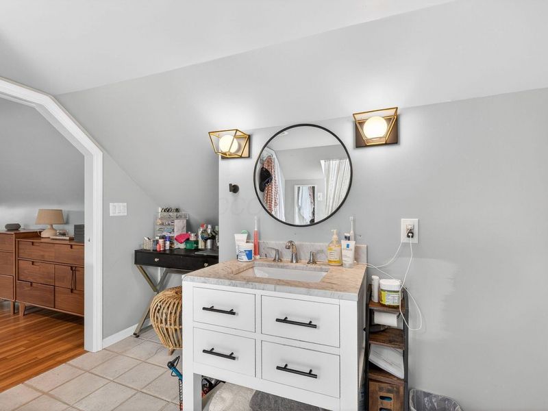 205 W Henderson Road, Columbus, OH 43214 Photo 43