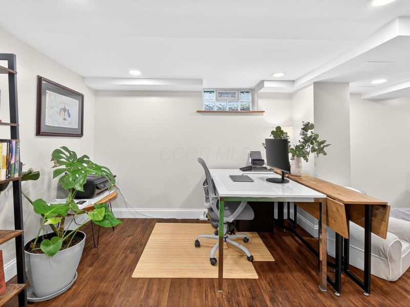 205 W Henderson Road, Columbus, OH 43214 Photo 51