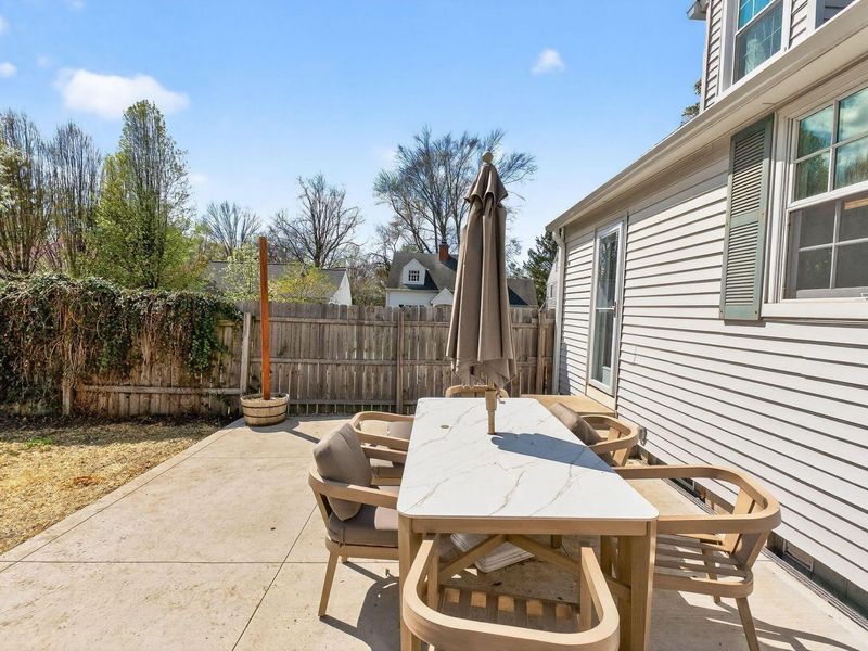 205 W Henderson Road, Columbus, OH 43214 Photo 57