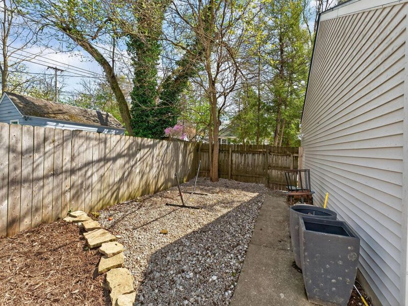 205 W Henderson Road, Columbus, OH 43214 Photo 62