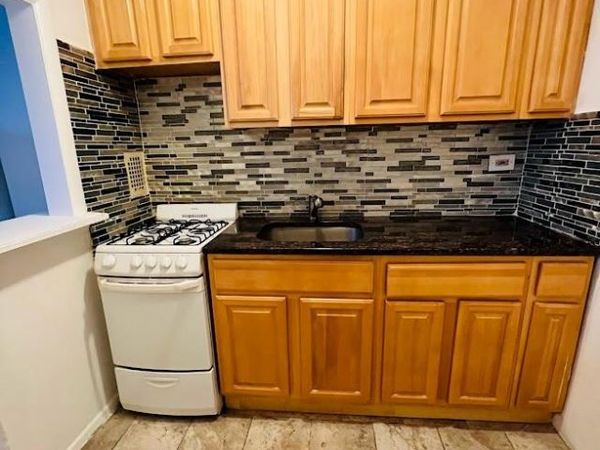 2181 Starling Avenue, Unit 5D, Bronx, NY 10462