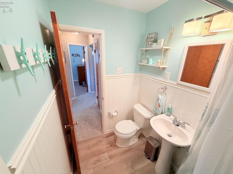 2078 Willowcove Drive, Marblehead, OH 43440 Photo 18