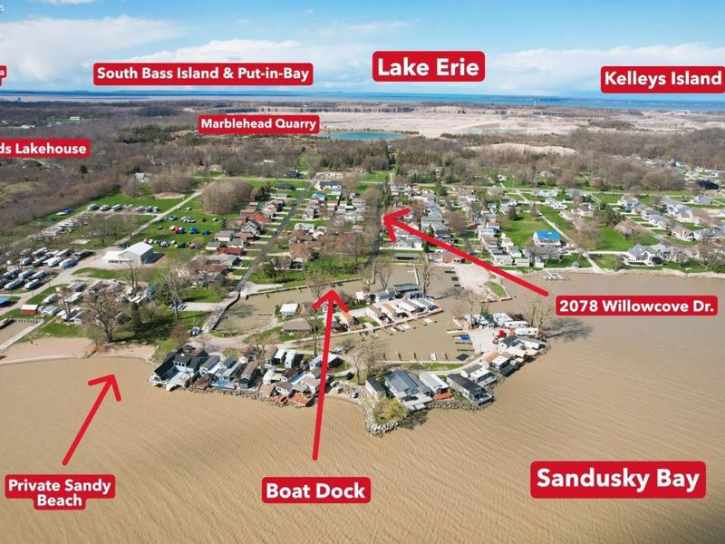 2078 Willowcove Drive, Marblehead, OH 43440 Photo 2