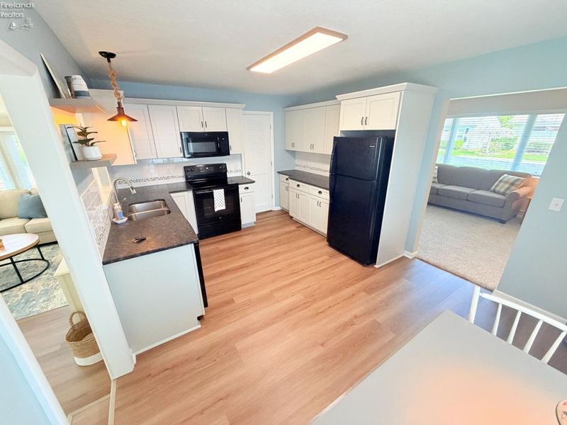 2078 Willowcove Drive, Marblehead, OH 43440 Photo 21