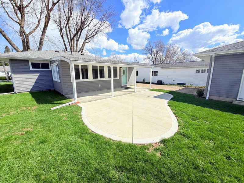 2078 Willowcove Drive, Marblehead, OH 43440 Photo 4