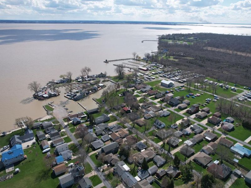 2078 Willowcove Drive, Marblehead, OH 43440 Photo 52