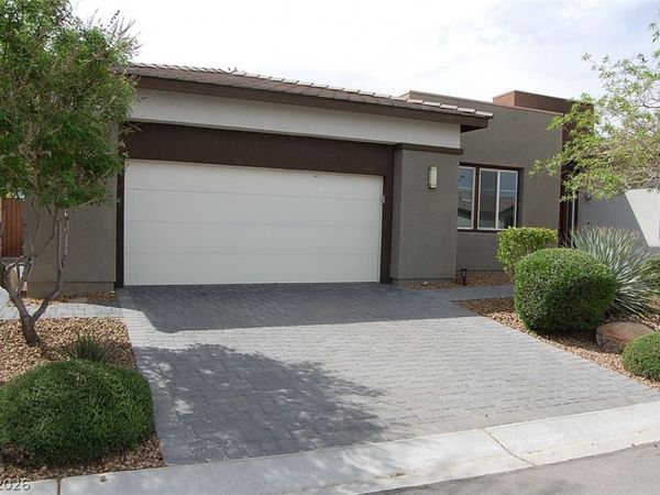 4991 E Beacon Ridge Drive , Pahrump, NV 89061