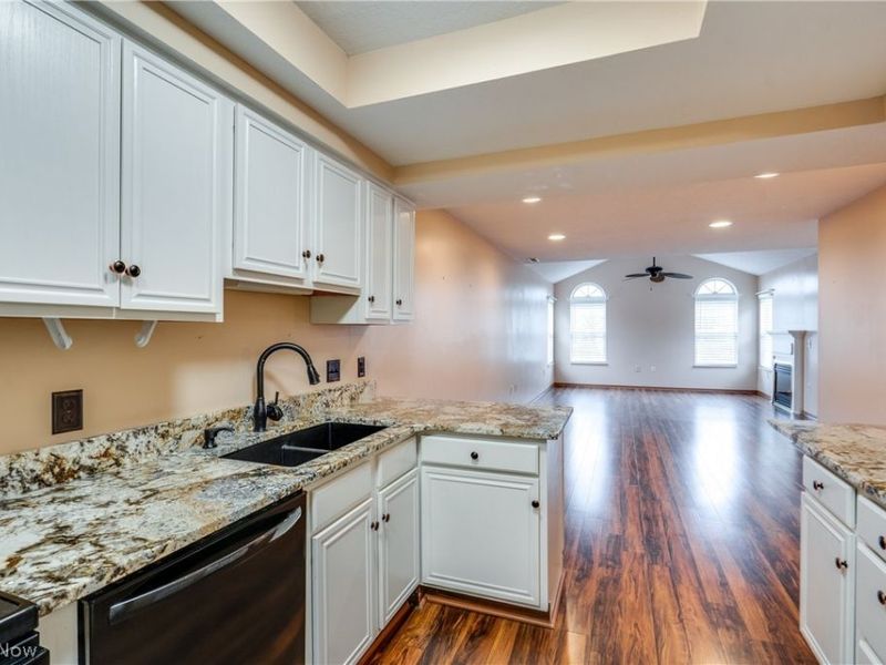 4201 Tannybrooke Lane NW, Unit 4C, Canton, OH 44718 Photo 18