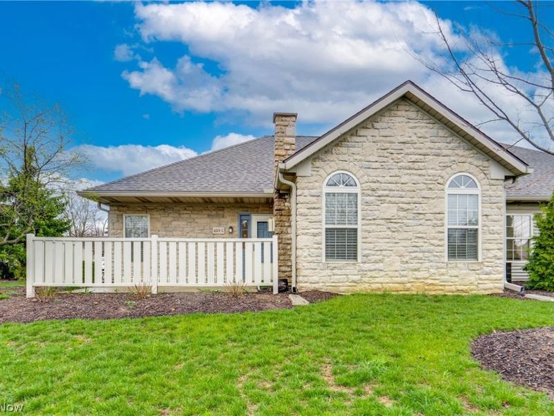 4201 Tannybrooke Lane NW, Unit 4C, Canton, OH 44718 Photo 3