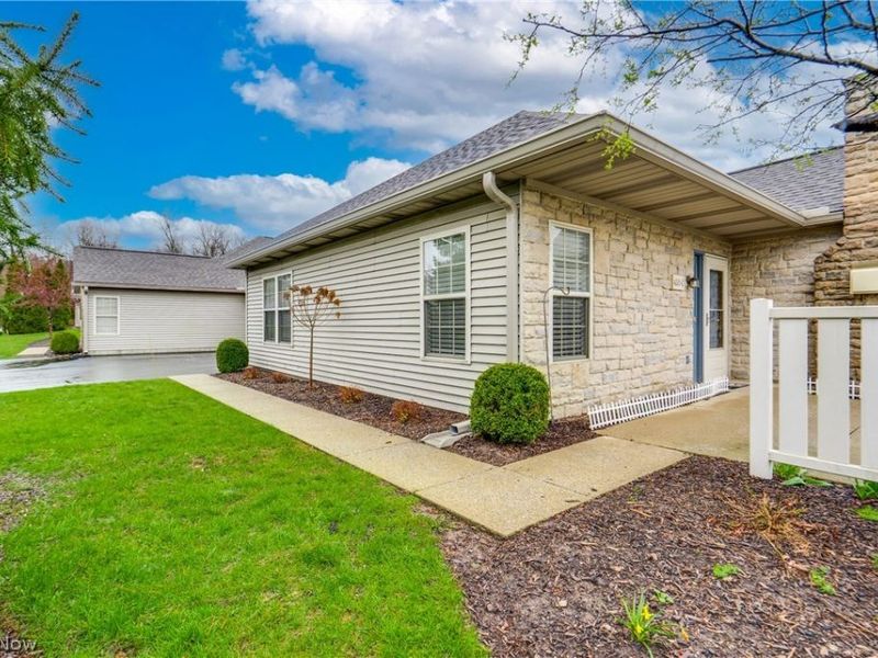 4201 Tannybrooke Lane NW, Unit 4C, Canton, OH 44718 Photo 5