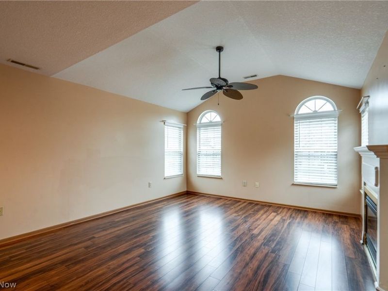 4201 Tannybrooke Lane NW, Unit 4C, Canton, OH 44718 Photo 8