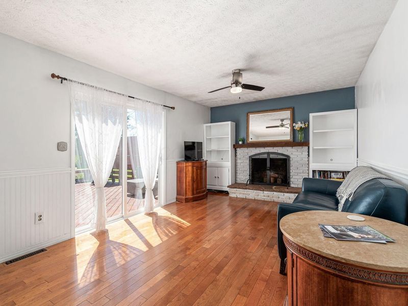 6869 Cedar Brook Place, New Albany, OH 43054 Photo 12