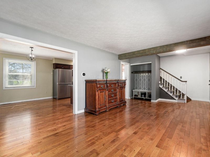 6869 Cedar Brook Place, New Albany, OH 43054 Photo 7