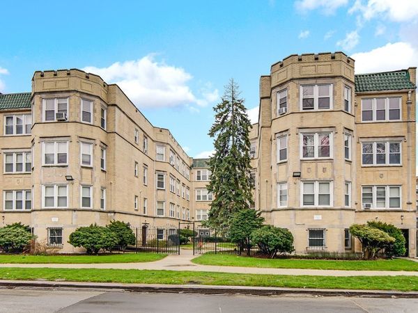 7017 S Merrill Avenue , Unit 305, Chicago, IL 60649