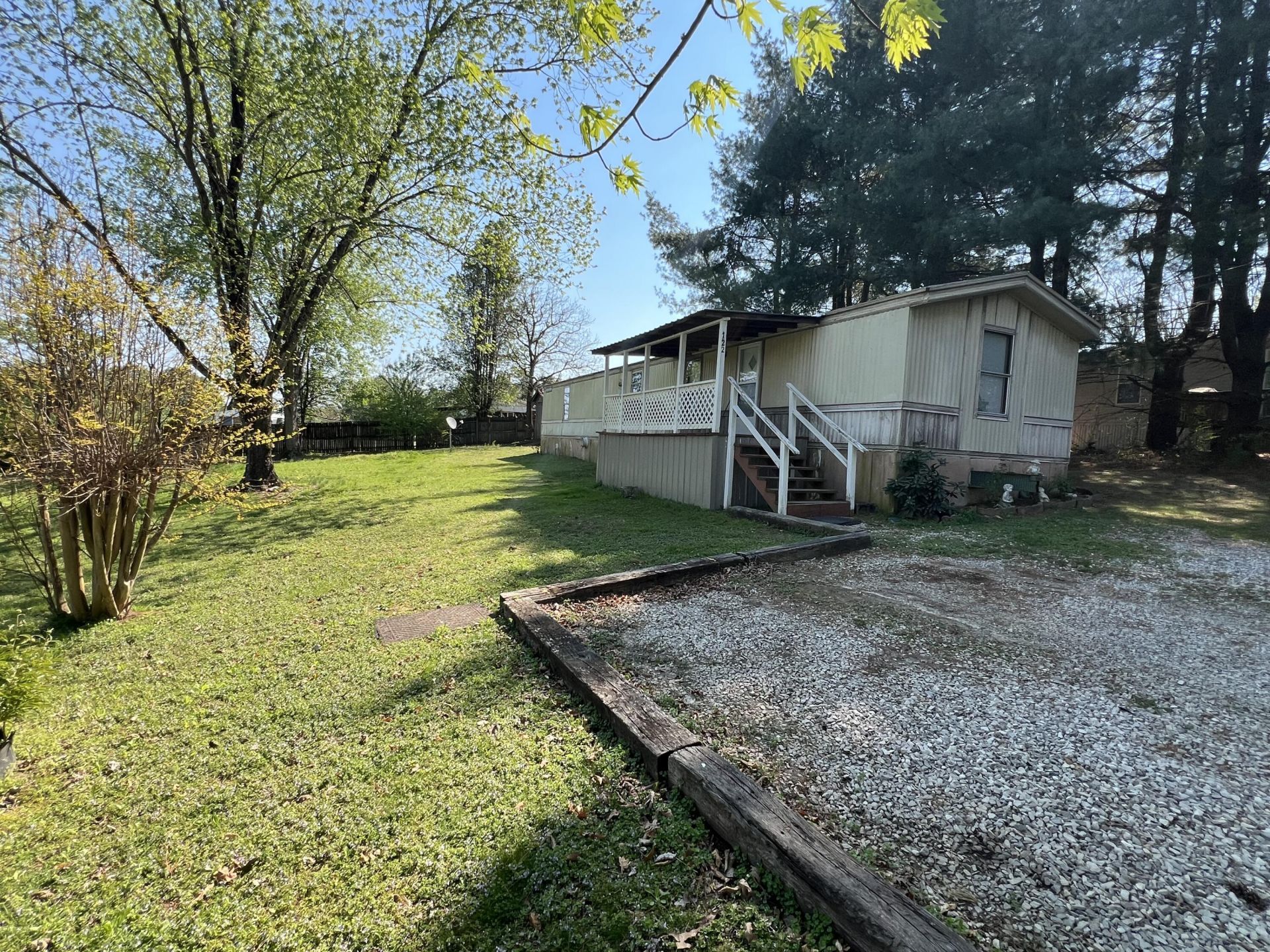 122 S Combs Avenue, Corbin, KY 40701