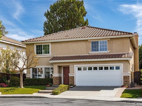 6 Hemingway Court, Rancho Santa Margarita, CA 92679