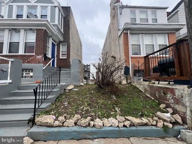 3833 LAWNDALE STREET, PHILADELPHIA, PA 19124