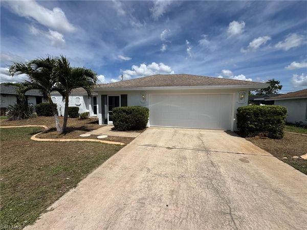 1925 SE 1st TER, CAPE CORAL, FL 33990