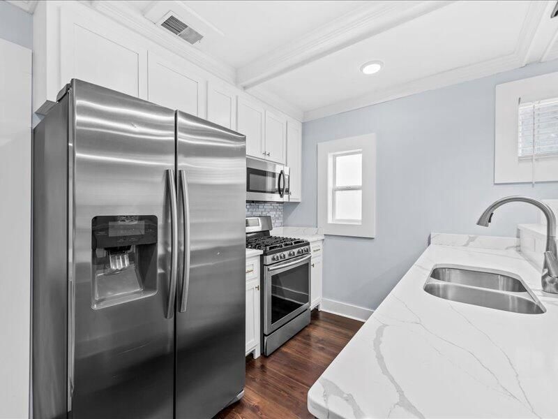 52 Congress Street Photo 8