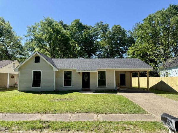 1520 5th S, Columbus, MS 39701