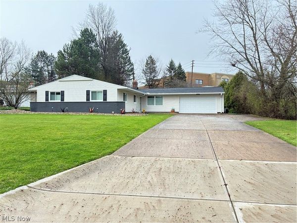 2642 Ramsay Road , Beachwood, OH 44122