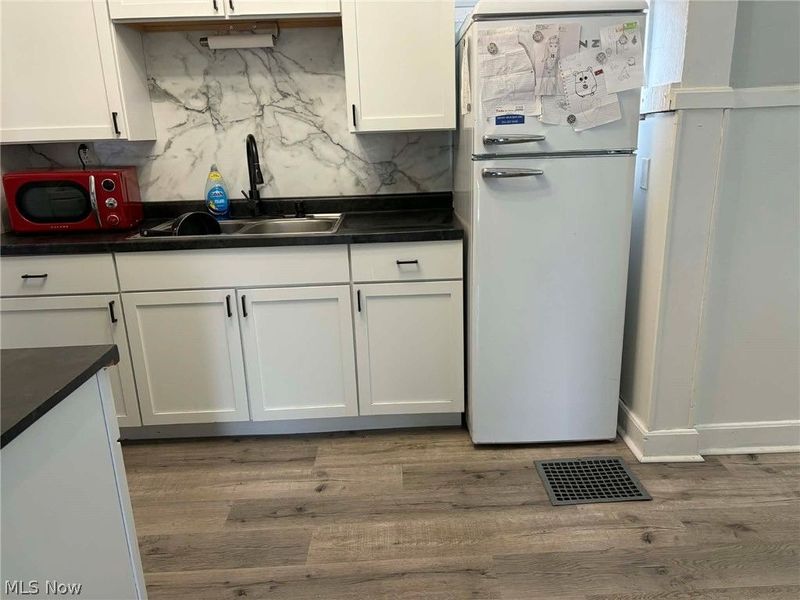 990 N TRIMBLE Road , Mansfield, OH 44906 Photo 13