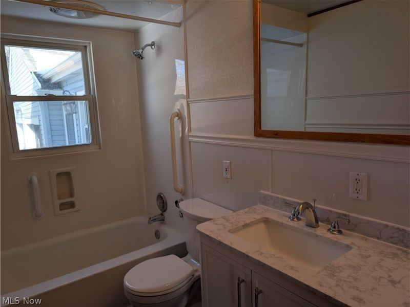 703 Avondale Street, Kent, OH 44240 Photo 12