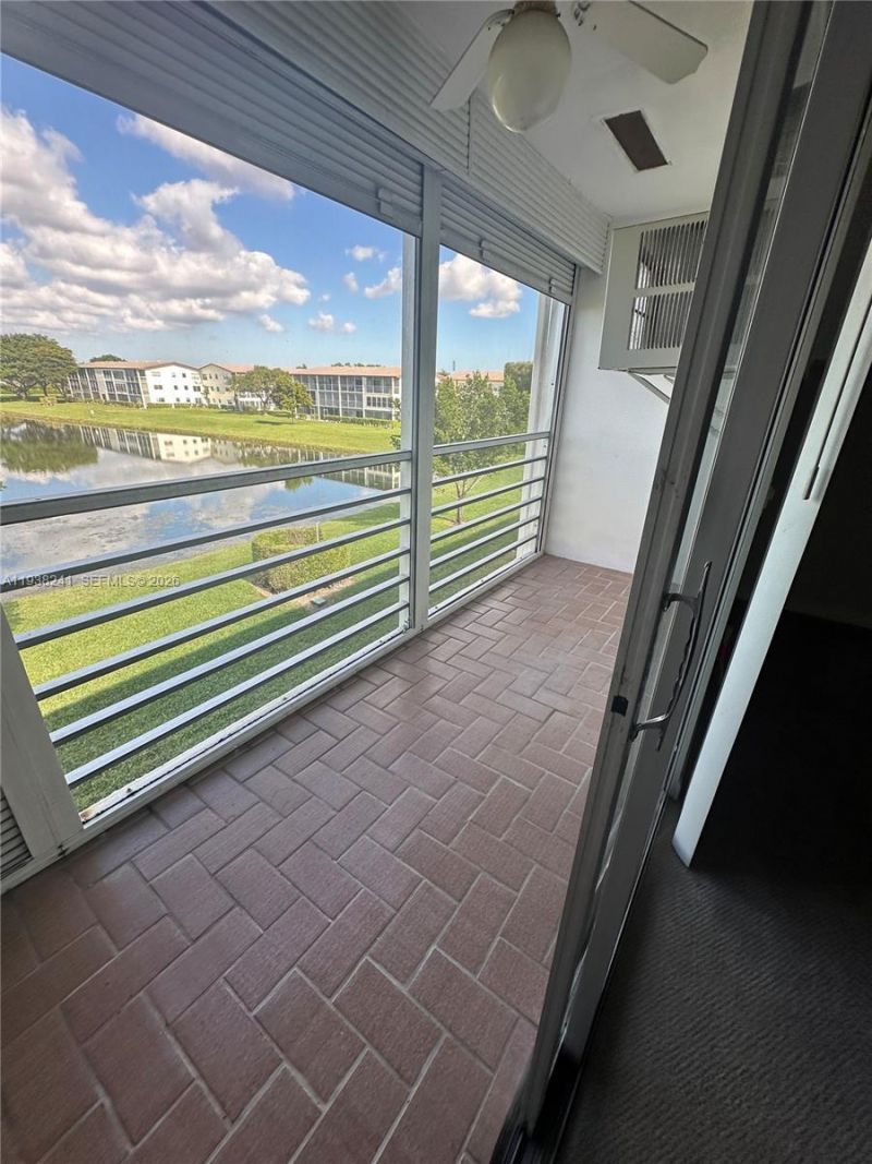 118 Brighton C, Boca Raton, FL 33434 Photo