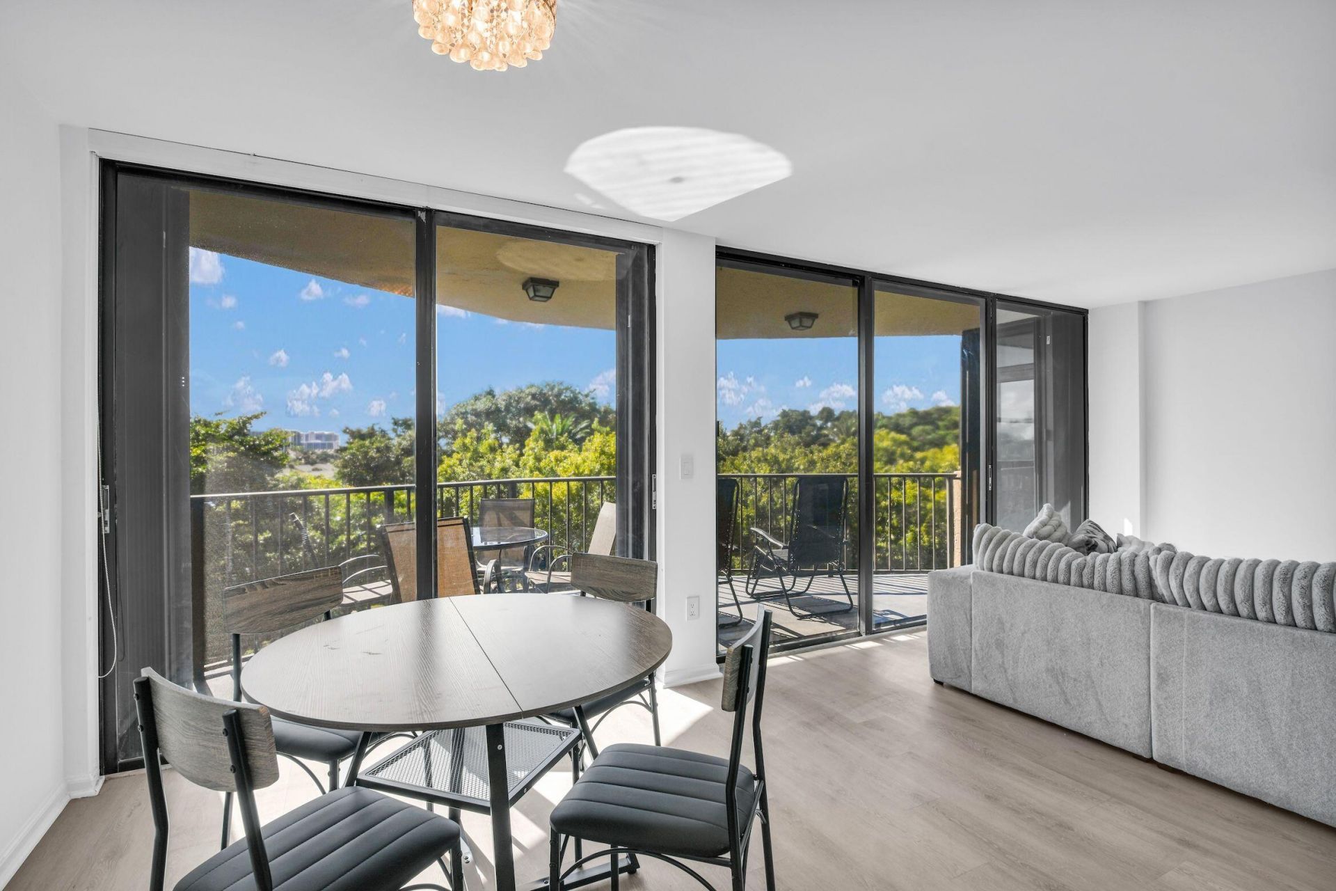 859 Jeffery Street Se, Unit 5090, Boca Raton, FL 33487 Photo