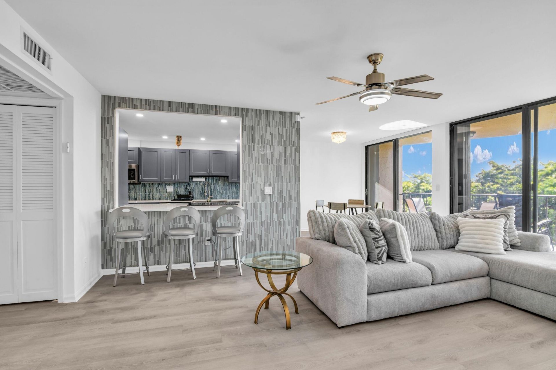 859 Jeffery Street Se, Unit 5090, Boca Raton, FL 33487 Photo