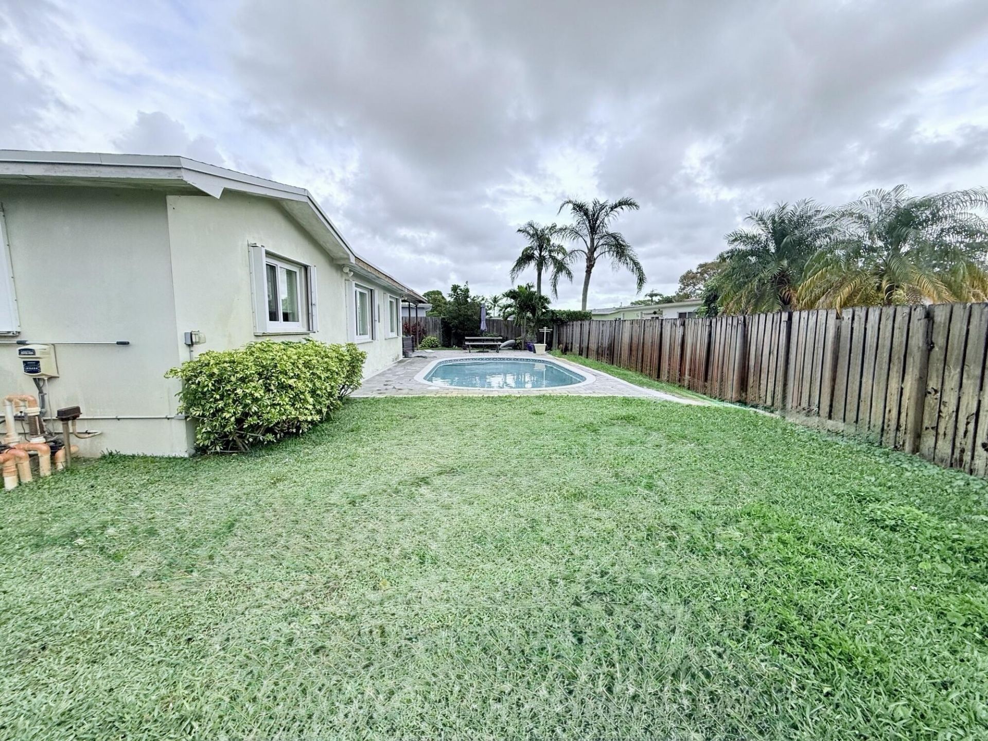 10900 NW 18th Place, Pembroke Pines, FL 33026 Photo