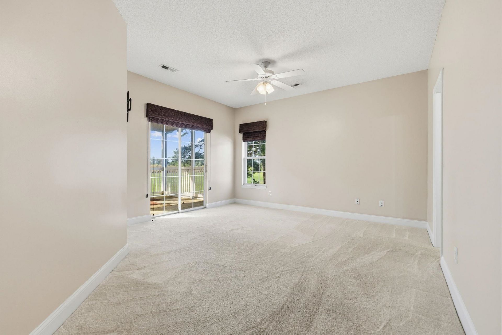 5049 Glenbrook Dr.  Photo 18