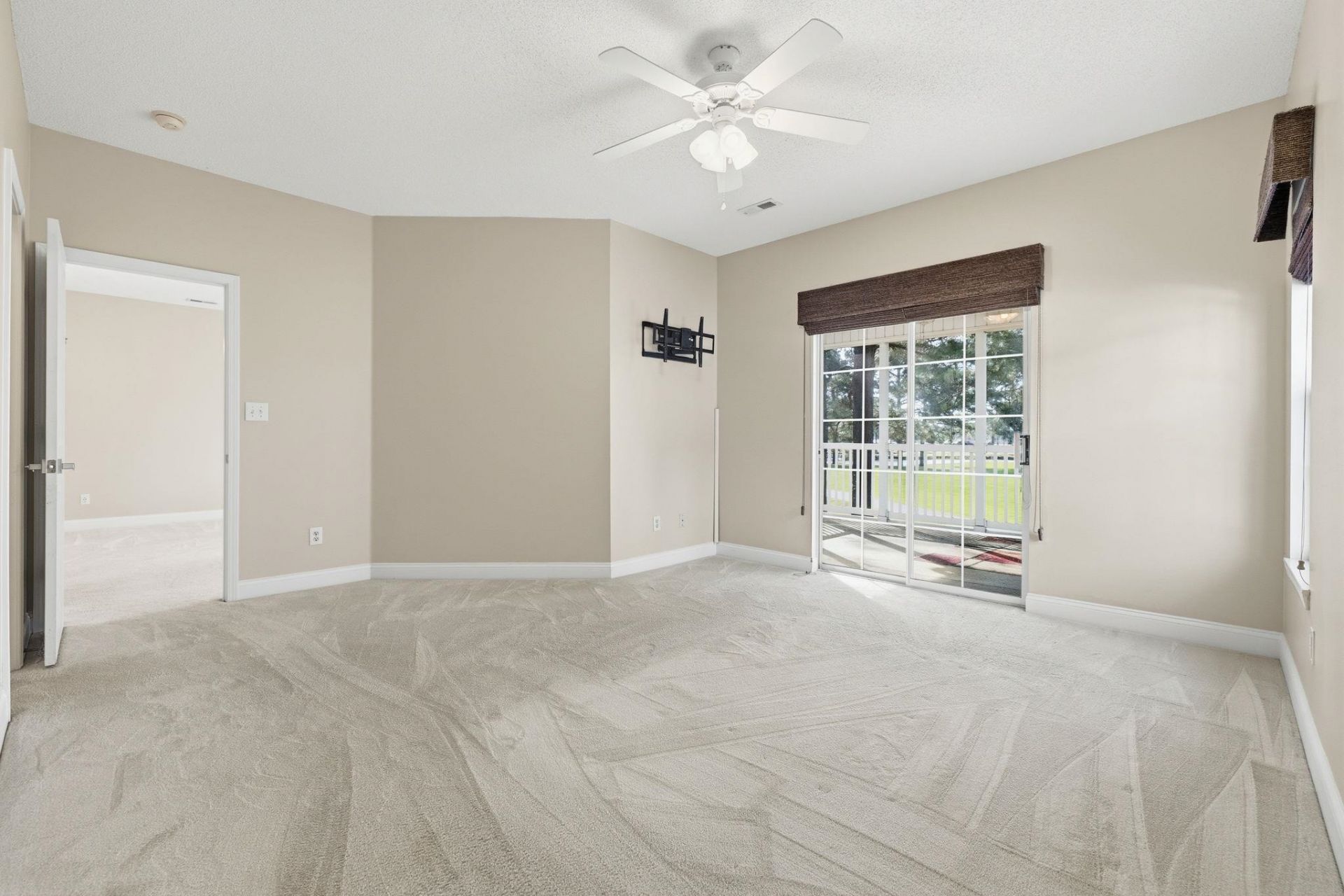 5049 Glenbrook Dr.  Photo 21