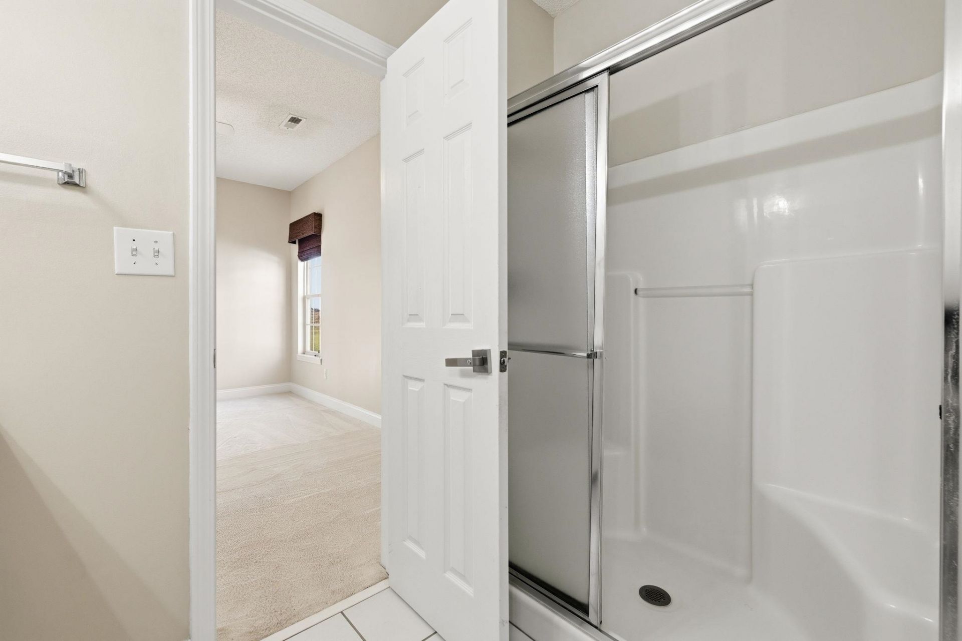 5049 Glenbrook Dr. Photo 22