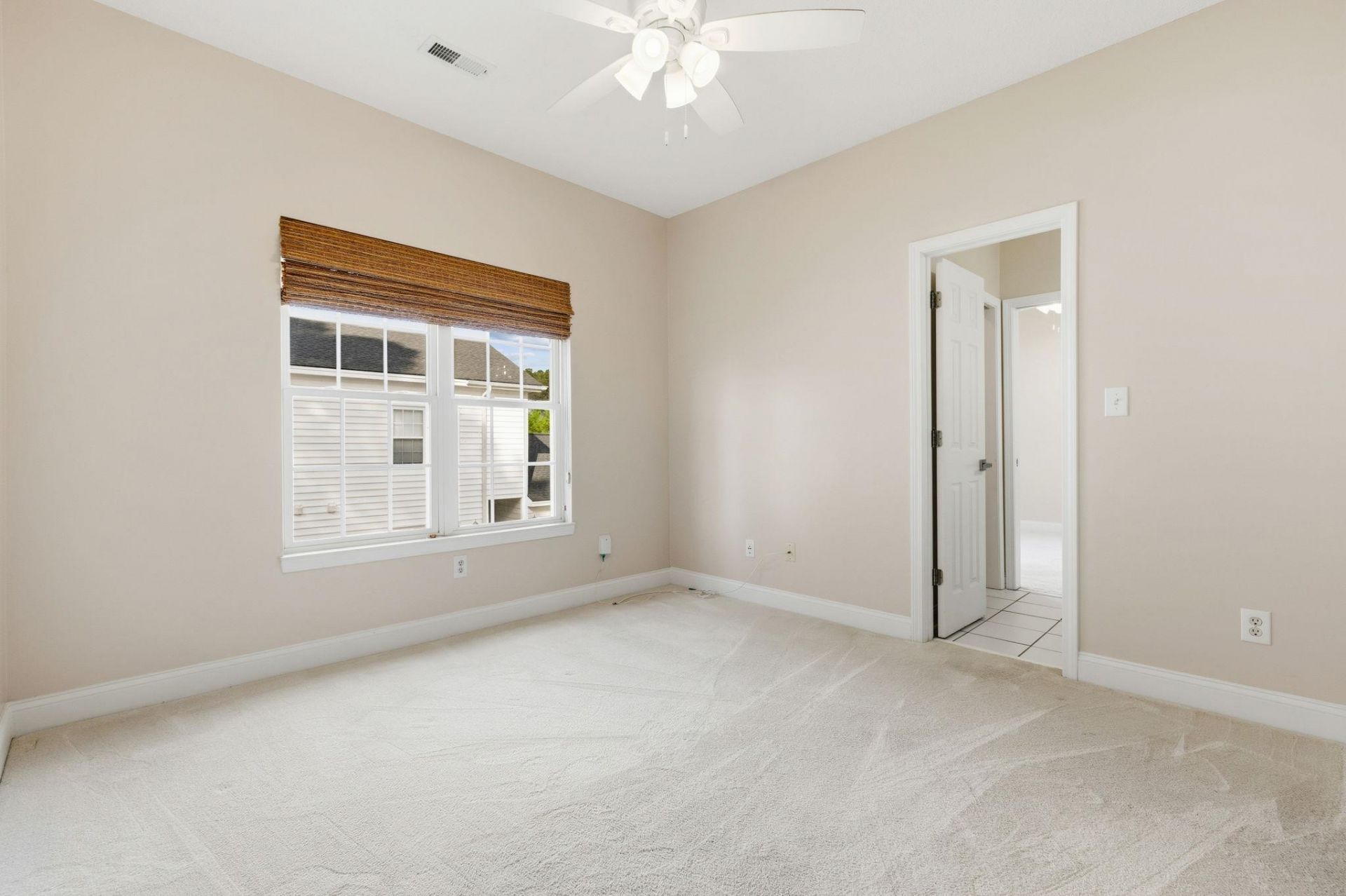 5049 Glenbrook Dr.  Photo 32