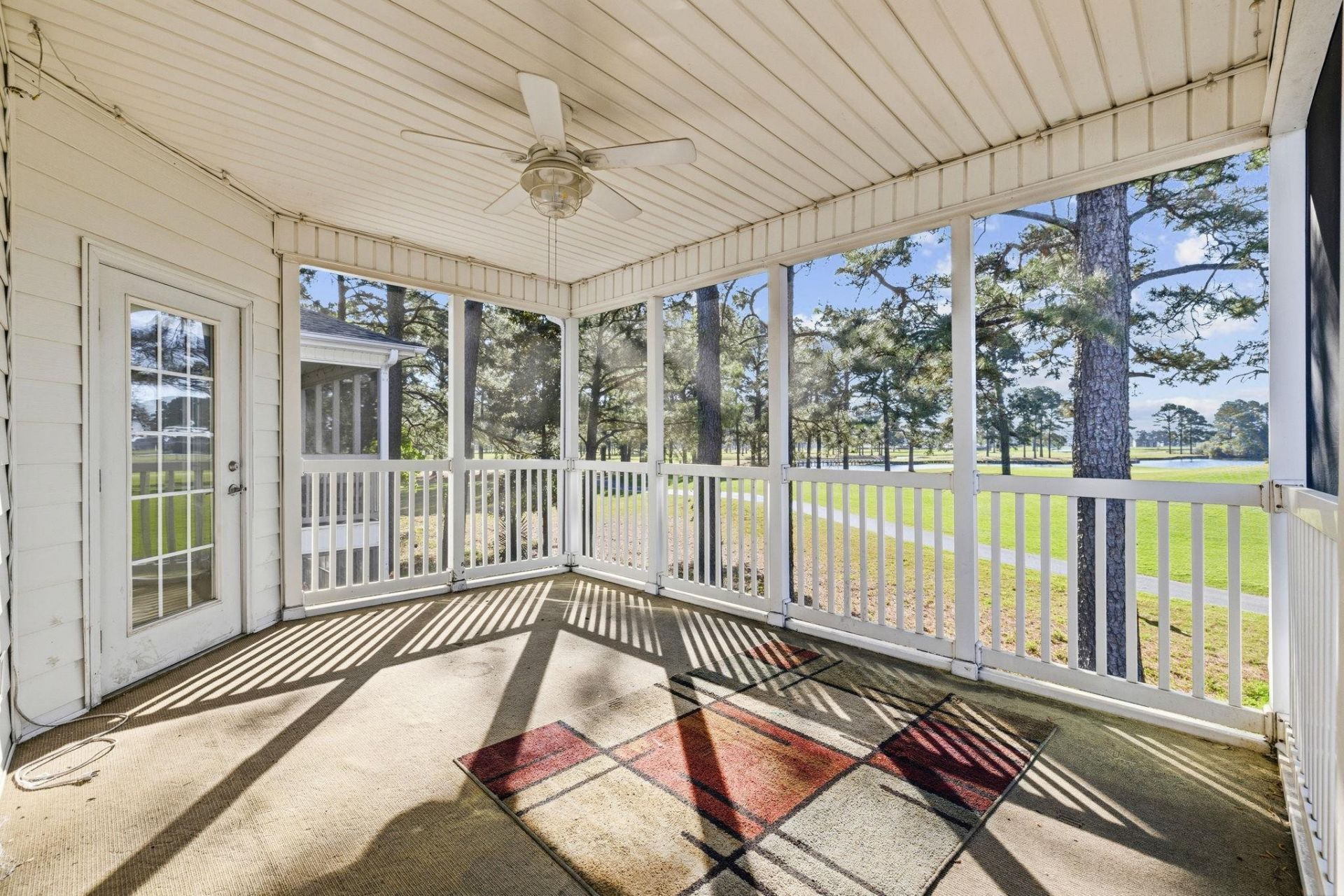 5049 Glenbrook Dr. Photo 37