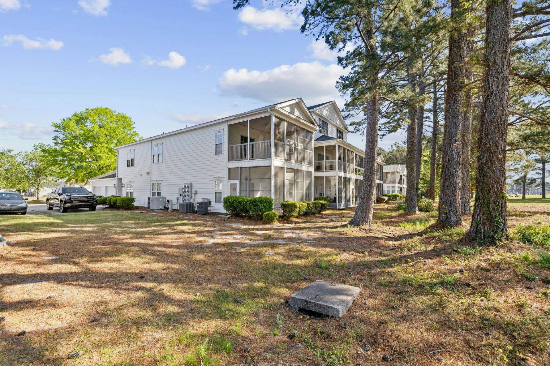 5049 Glenbrook Dr.  Photo 37