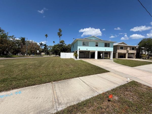 3500 OVERLOOK DRIVE NE, ST PETERSBURG, FL 33703