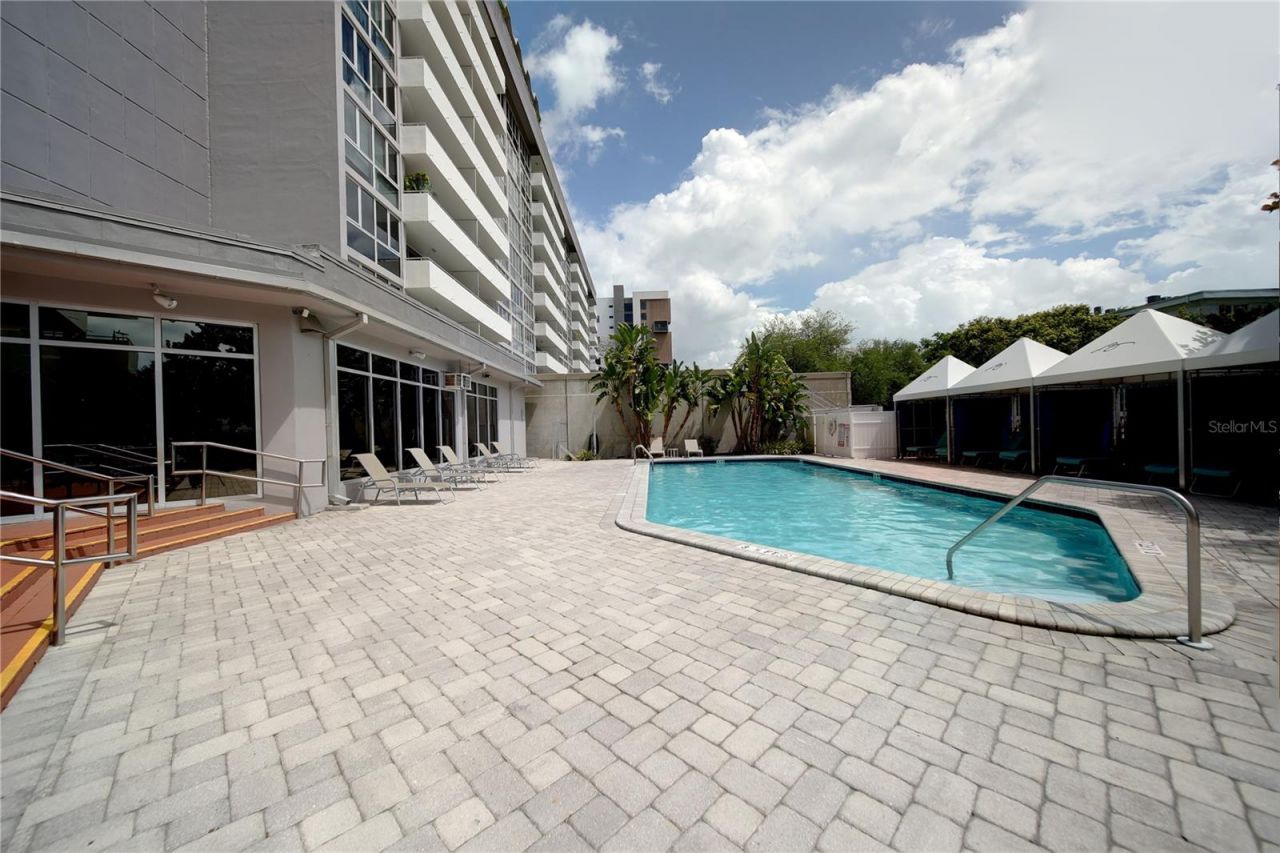 470 3rd Street S, Unit 612, Saint Petersburg, FL 33701 Photo